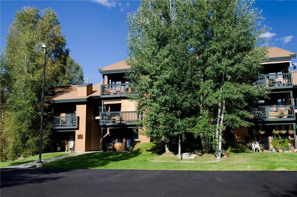 The Pines Condominiums Steamboat Springs Exterior photo